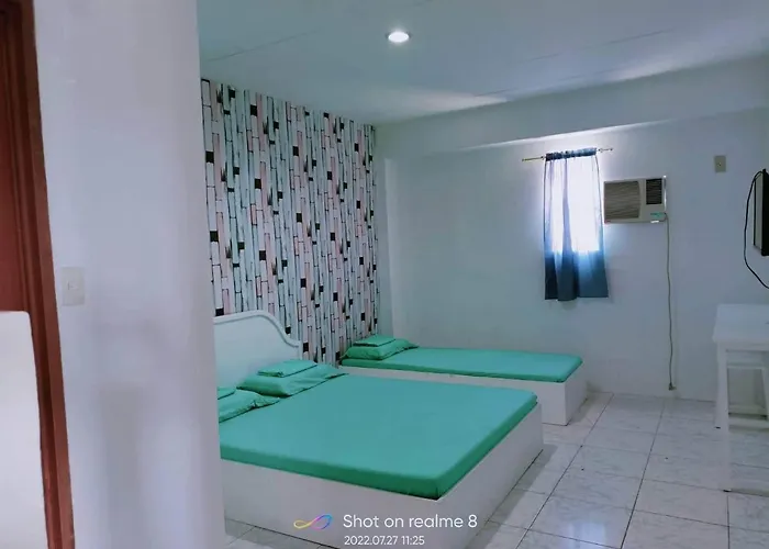 Traveler's Hostel
